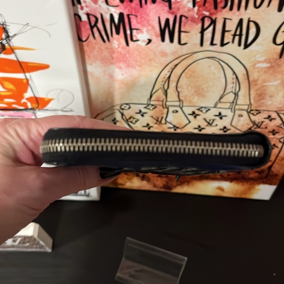 PRADA Grafite Spazzolato Long Clutch/Wallet EUC - Picture 3 of 6